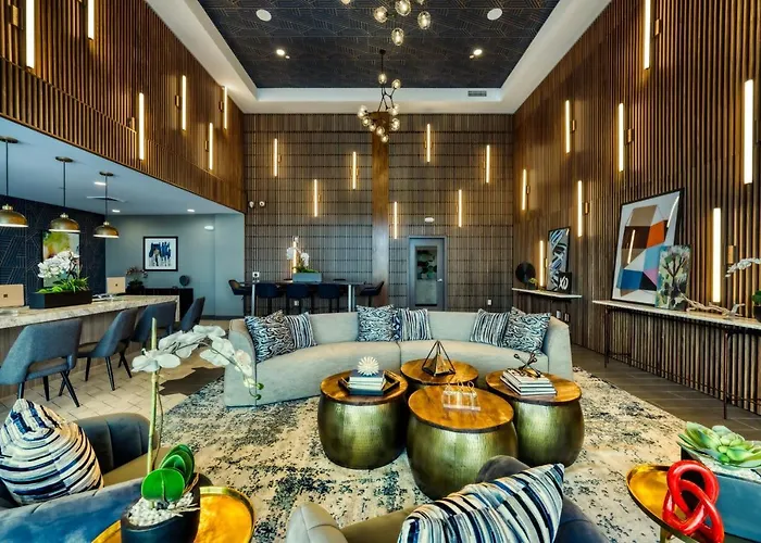 Stunning Westgate Cozysuites By Stadium With Pool 9 *