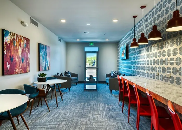 Stunning Westgate Cozysuites By Stadium With Pool 9 Apartment *